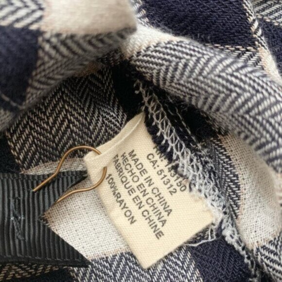 Anthropologie Ash & Ember Button Down Front Shirt Flannel Plaid Black Size Small - Picture 10 of 14